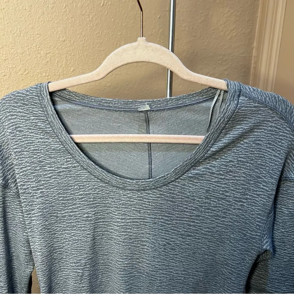 Lululemon Meant to Move Long Sleeve Athletic Tee